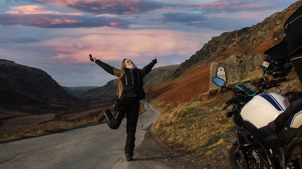 Motorbiking in Wales in winter (12)