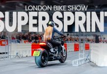 Motorcycle sprint race on a TRIUMPH ROCKET 3R Triumph Sprint