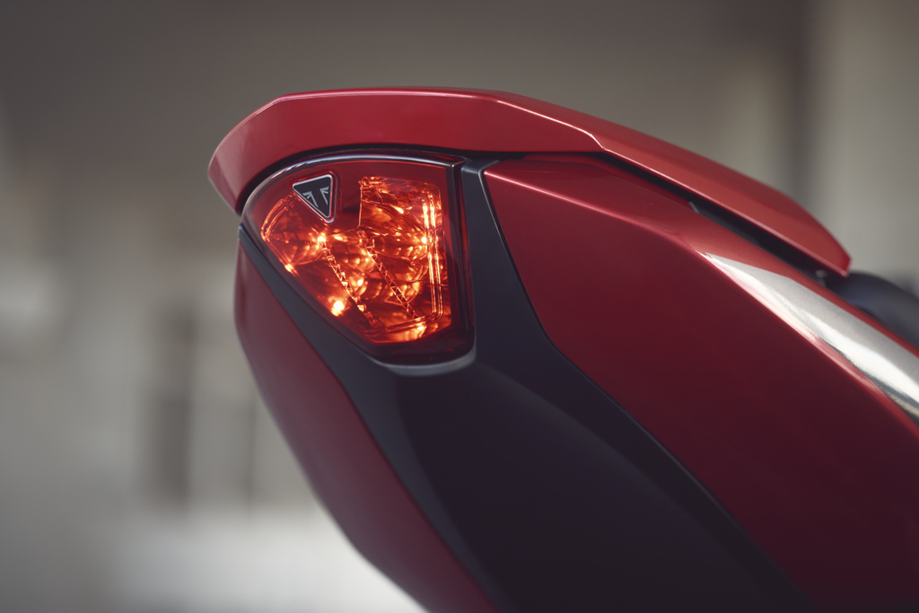 2026 Triumph Trident 800 rear