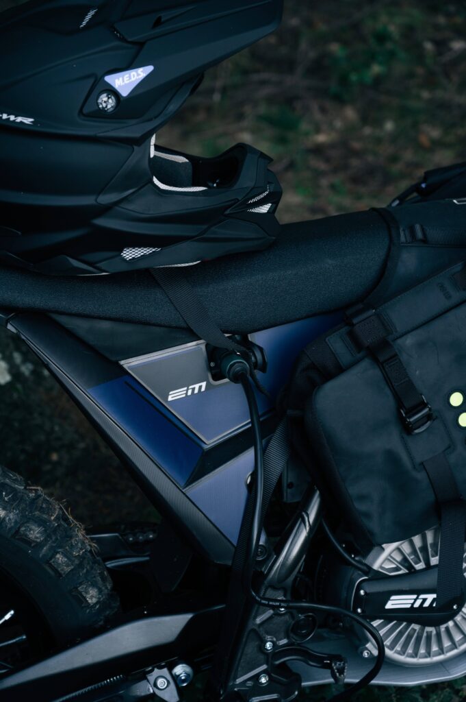 EM Electric Motion (3)